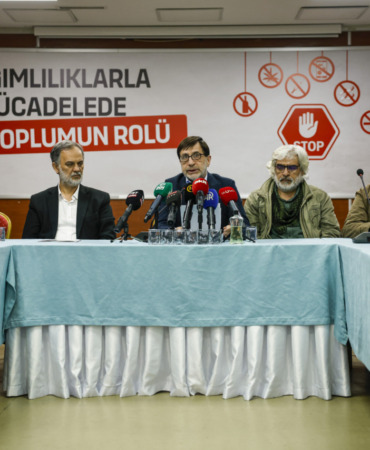 ihhnin-dikkat-ceken-bagimlilik-raporu-kamuoyuna-duyuruldu