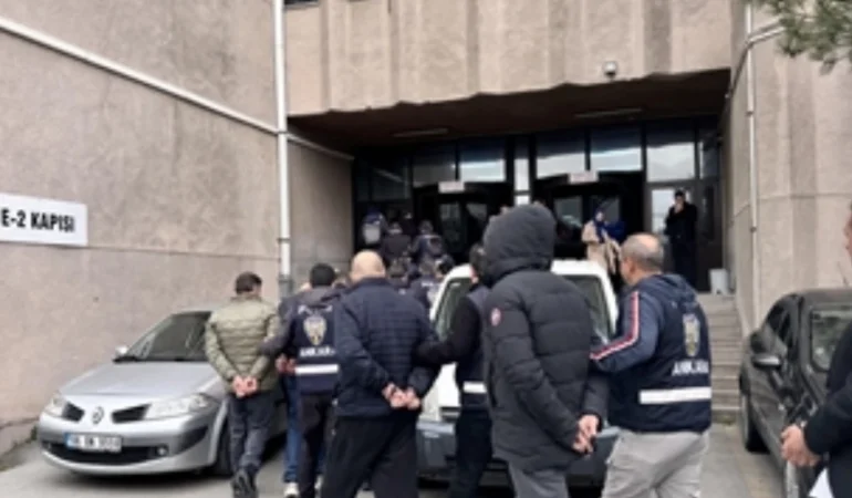 Ankara merkezli 8 ildeki “et fiyatları manipülasyonu” operasyonunda yakalanan 7 şüpheli tutuklandı