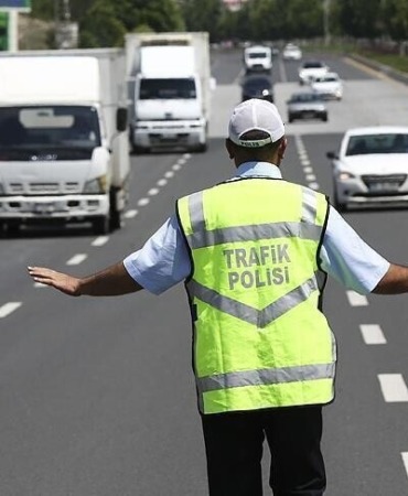 istanbullu-suruculer-dikkat-3-ilcede-bazi-yollar-trafige-kapatiliyor