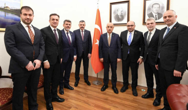 AK Parti Kahramanmaraş Heyeti İçişleri Bakanı Çiftçi ile Bir Araya Geldi