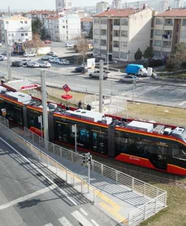 kayseri-buyuksehir-belediyesi-ulasim-a-s-den-turkiyede-bir-ilk-rayli-sistemde-yapay-zeka-donemi-basliyor