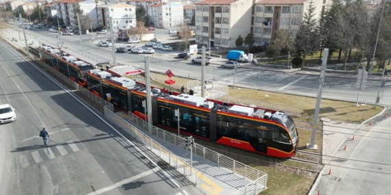 kayseri-buyuksehir-belediyesi-ulasim-a-s-den-turkiyede-bir-ilk-rayli-sistemde-yapay-zeka-donemi-basliyor