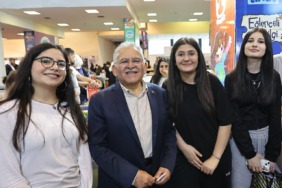 kayseride-kultur-sanat-bulusmasi-baskan-buyukkilic-bahadir-yenisehirlioglu-soylesisine-katildi