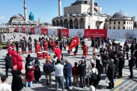 konya-meydanlarinda-tarihi-ruzgar-buyuksehir-mehter-takimindan-coskulu-konserler