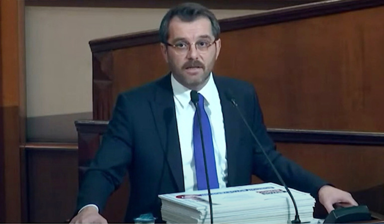 Meclis üyesi Murat Türkyılmaz: İBB’nin kiraladığı 7 bin 784 aracın yarısında takip sistemi yok