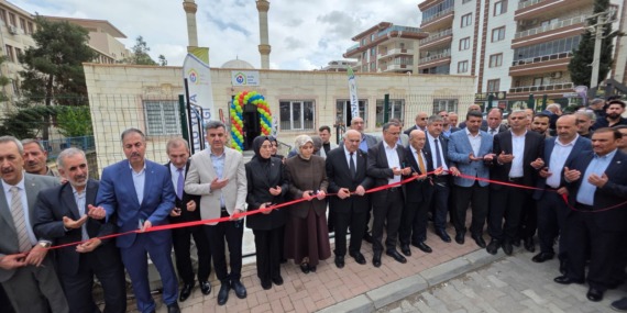 mutlu-yuva-derneginin-yeni-hizmet-binasi-duzenlenen-torenle-acildi