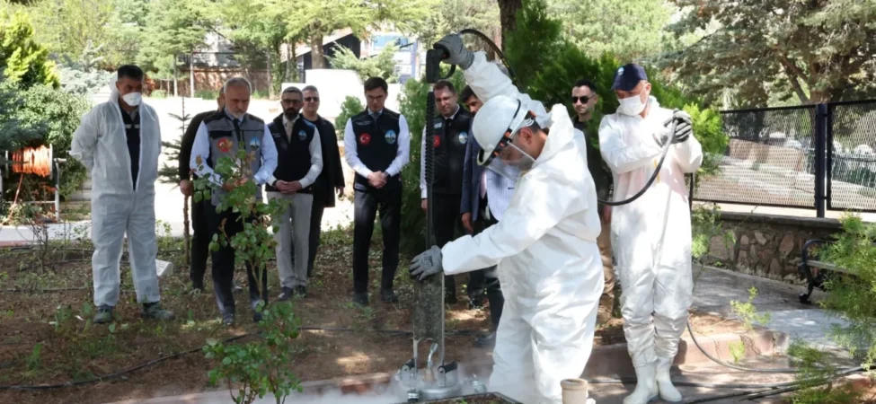 tokatta-temizlikte-teknoloji-donemi-jet-yikama-araci-goreve-basladi