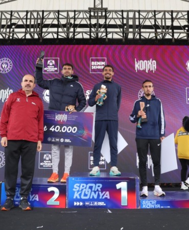 5-uluslararasi-konya-yari-maratonunda-dunyanin-ritmi-konyada-atti