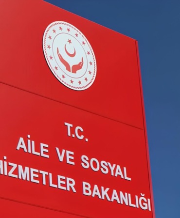 aile-ve-sosyal-hizmetler-bakanliginin-yapmasi-gereken-kritik-isler