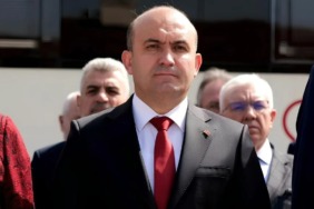 ak-partiden-chpye-tokat-gibi-cevap-skandallar-ortadayken-bize-hukuk-nutku-atmayin
