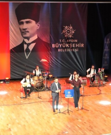 aydinda-sanat-dolu-gunler-baskan-cercioglu-kultur-etkinliklerini-vatandasin-ayagina-goturuyor
