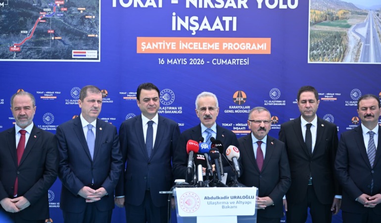 bakan-uraloglu-tokat-niksar-yolunda-devam-eden-calismalari-inceledi-40-dakikalik-yol-25-dakikaya-dusecek