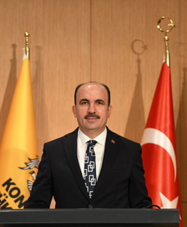 baskan-altay-umre-odullu-siyer-bilgi-yarismamizi-kazanan-100-ogrencimiz-anne-babalariyla-kutsal-topraklara-gitmeye-hak-kazandi