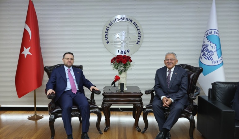baskan-buyukkilic-bakan-gurleki-agirladi-kayseri-bir-cazibe-merkezi