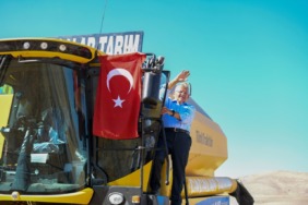 baskan-buyukkilic-elleri-emek-kokan-ciftcilerimize-hizmetkar-olmayi-en-buyuk-onur-biliriz