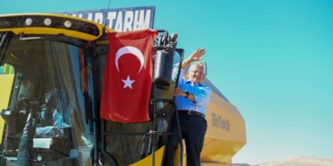 baskan-buyukkilic-elleri-emek-kokan-ciftcilerimize-hizmetkar-olmayi-en-buyuk-onur-biliriz