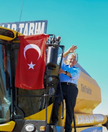 baskan-buyukkilic-elleri-emek-kokan-ciftcilerimize-hizmetkar-olmayi-en-buyuk-onur-biliriz