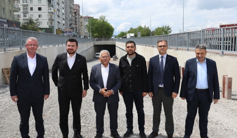 Başkan Büyükkılıç: “Şehrimizin Ulaşım Konforunu Arttırmak İçin Gece Gündüz Demeden Çalışıyoruz”