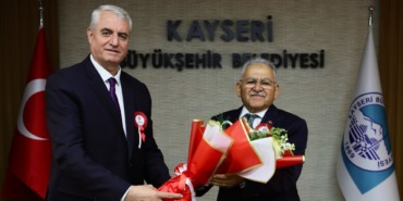 baskan-buyukkilictan-vakif-haftasi-mesaji-kayseri-vakif-medeniyetinin-yasayan-ornegidir
