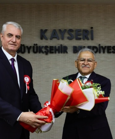 baskan-buyukkilictan-vakif-haftasi-mesaji-kayseri-vakif-medeniyetinin-yasayan-ornegidir