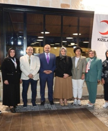 baskan-gulpinar-kizilayin-hilali-ihtiyac-sahiplerine-umut-olmustur