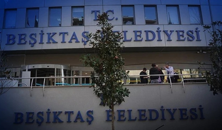 Beşiktaş Belediyesi’nde Kirli Çark Deşifre Oldu! ”Gökhan Zeybek’in ABD’deki Kızına 500 Bin Dolar Gönderildi”