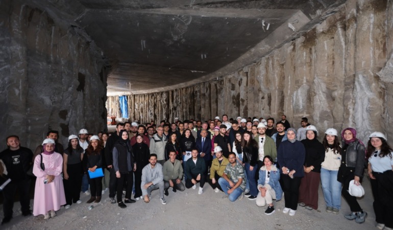 Başkan Büyükkılıç’tan Geleceğin Mühendislerine Saha Dersi: Katlı Kavşak Projesi İncelendi