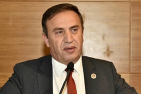 eski-chp-gumushane-il-baskani-bedri-agac-ozgur-ozelin-istifa-etmesini-istedi