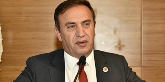 eski-chp-gumushane-il-baskani-bedri-agac-ozgur-ozelin-istifa-etmesini-istedi