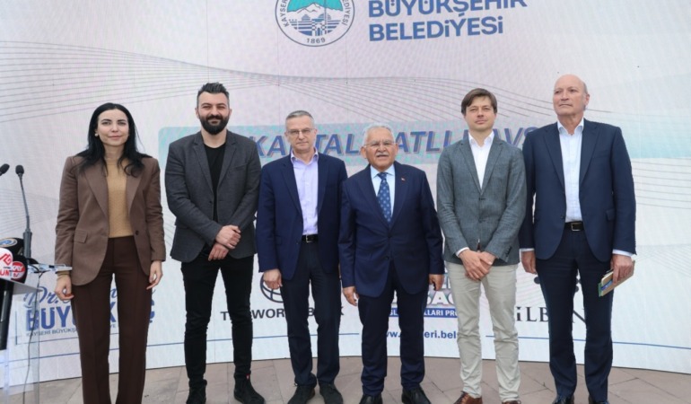 Kayseri’nin 50 Yıllık Atık Vizyonu: Başkan Büyükkılıç Dünya Bankası Heyetiyle Görüştü