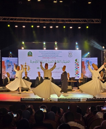konya-buyuksehir-tasavvuf-musikisi-ve-sema-toplulugu-cezayirde-gonullere-dokundu