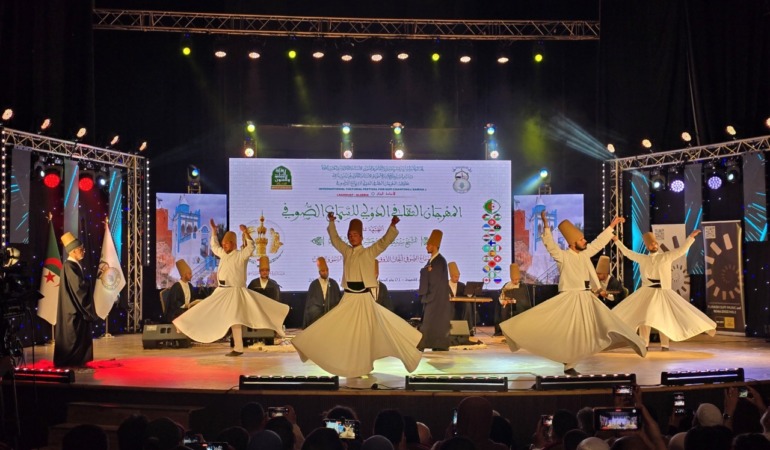 Konya Büyükşehir Tasavvuf Musikisi ve Sema Topluluğu Cezayir’de Gönüllere Dokundu