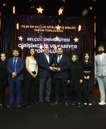 konyada-genclik-enerjisi-odullendirildi-2-genclik-meclisi-topluluk-odulleri-sahiplerini-buldu