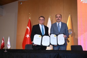 milli-egitim-bakanligi-ile-konya-buyuksehir-belediyesi-is-birligi-kapsaminda-31-ilcedeki-ozel-egitim-ogrencilerinin-ogrenme-sureclerinin-desteklenecegi-protokolun-imzalari-atildi-konya-buyuksehir-be