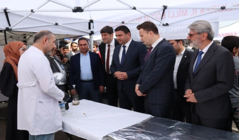 sanliurfada-bilim-senligi-buyuk-ilgiyle-basladi-gelecegin-mucitleri-bir-araya-geldi
