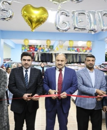 sanliurfada-sosyal-dayanisma-koprusu-iyilik-carsisi-hizmete-acildi