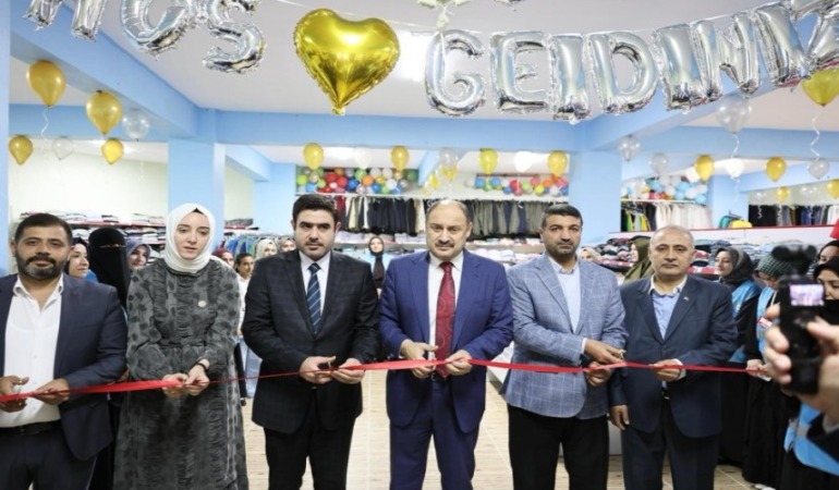 Şanlıurfa’da Sosyal Dayanışma Köprüsü: “İyilik Çarşısı” Hizmete Açıldı