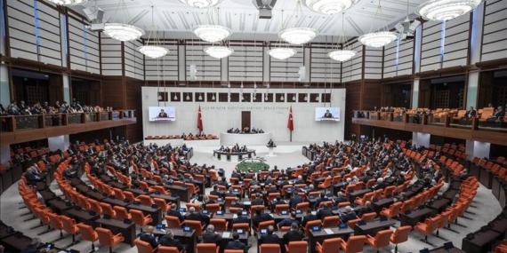 site-aidatlarinda-yeni-donem-fahis-artislara-duzenleme-geliyor