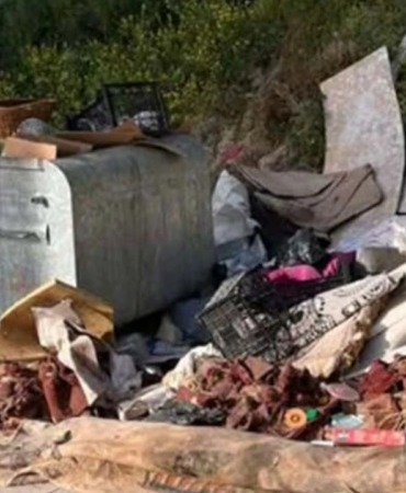 turizmin-gozbebeginde-cop-rezaleti-kusadasi-belediyesi-sinifta-kaldi