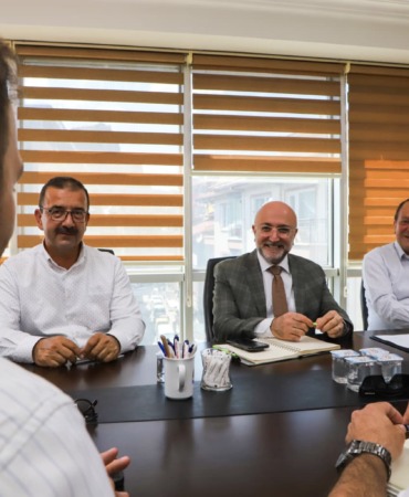 ak-parti-afyonda-teskilat-calismalari-araliksiz-devam-ediyor