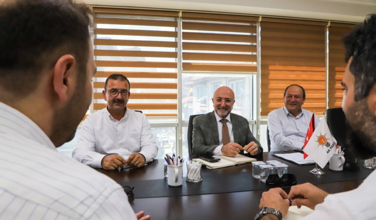 AK Parti Afyon’da teşkilat çalışmaları aralıksız devam ediyor