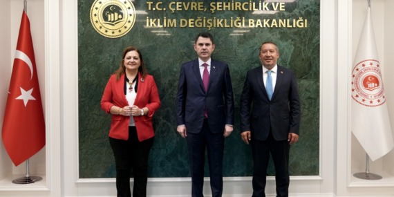 bakan-kurum-afyonkarahisar-buyuksehir-belediye-baskani-koksal-ve-dinar-belediye-baskani-topcuyu-kabul-etti