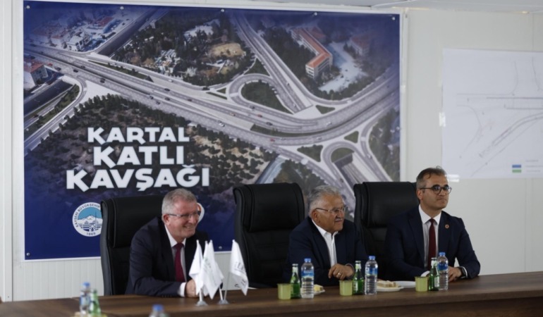 baskan-buyukkilicin-vizyon-ulasim-projesi-kartal-katli-kavsagi-hizla-ilerliyor