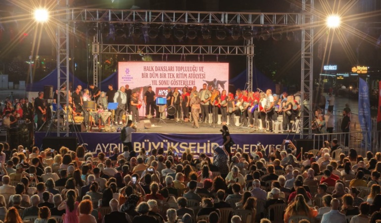 Başkan Çerçioğlu Aydın Büyükşehir Belediyesi Konservatuarı’nın Eşsiz Gösterilerini Aydınlılar İle Buluşturdu