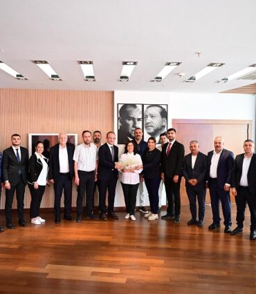 baskan-cerciogluna-ak-parti-didimden-ziyaret