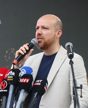 bilal-erdogan-cocuklar-dijital-bagimliligin-esiri-olmak-zorunda-degil