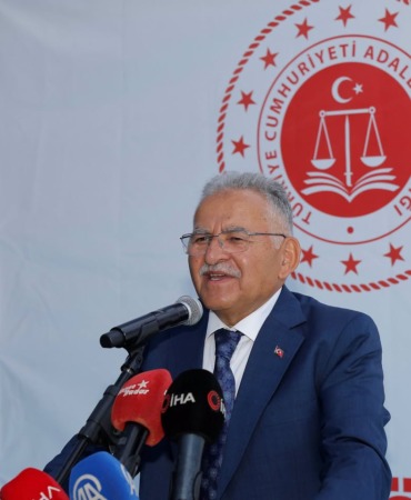 cocuklarin-mutlulugu-icin-anlamli-hizmet-baskan-buyukkilic-talas-cocuk-gorusme-merkezinin-acilisini-yapti