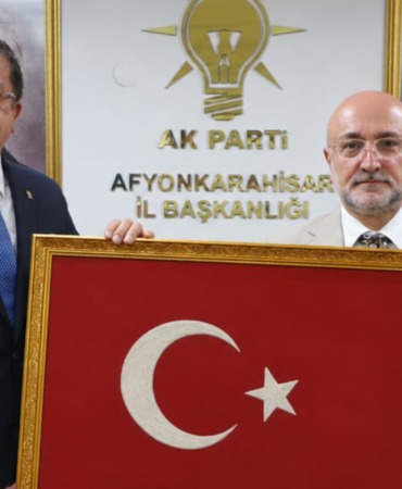 genel-baskan-yardimcisi-zeybekci-ak-parti-afyonkarahisar-il-baskanligini-ziyaret-etti