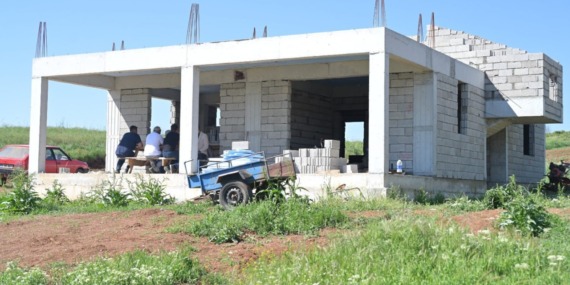 isparta-belediyesinden-tezcan-ailesine-destek-eli