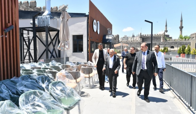 Başkan Büyükkılıç’tan Gastronomi Hamlesi: “Mülhem Kayseri Mutfağı”nda İncelemelerde Bulundu!